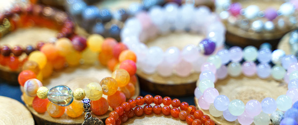 Vente en ligne de bijoux en pierres naturelles