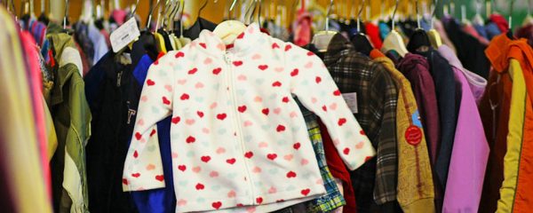 vêtements d'occasion pour enfants